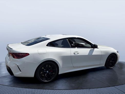 Used 2025 BMW 430i Coupe w/ M Sport Package RWD image 3