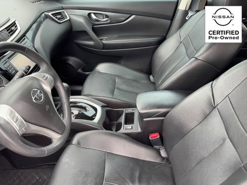 Used 2016 Nissan Rogue SL w/ SL Premium Package image 18