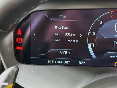 Used 2025 McLaren 750S Spider RWD image 12