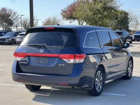 Used 2016 Honda Odyssey Touring Elite image 9