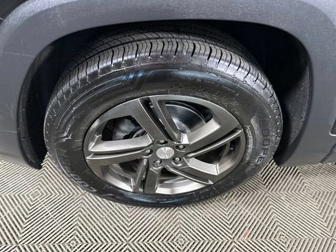 Used 2020 GMC Terrain SLT w/ Preferred Package AWD/4WD image 12