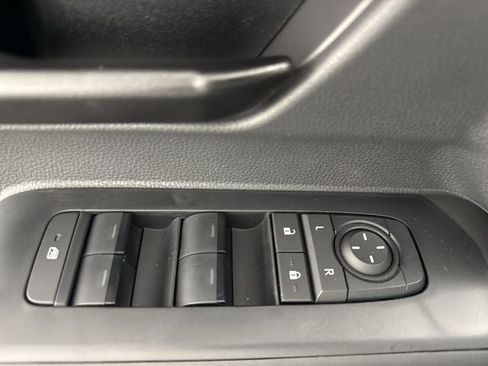 New 2025 Toyota Tacoma SR5 image 18