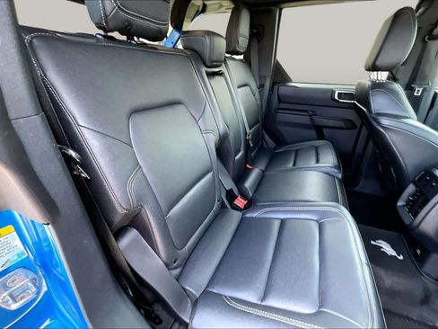 Certified 2025 Ford Bronco Big Bend w/ Black Diamond Package AWD/4WD image 20