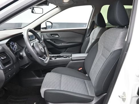 Used 2023 Nissan Rogue SV AWD/4WD image 12