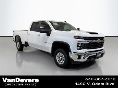 Used 2024 Chevrolet Silverado 2500 LT