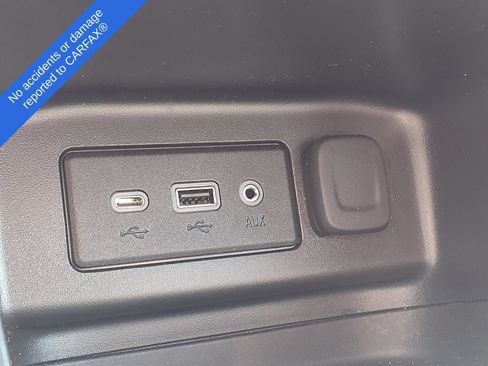 Used 2024 Chevrolet Equinox LT FWD image 26