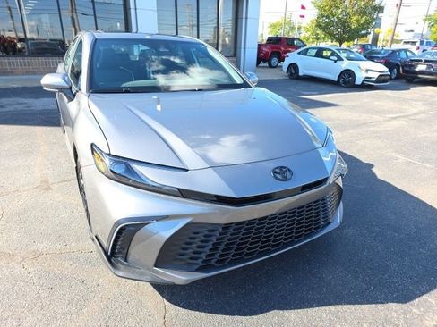 New 2026 Toyota Camry SE FWD image 2
