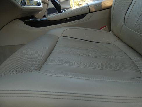 Used 2016 BMW 750i xDrive image 63