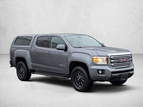Used 2018 GMC Canyon SLE w/ SLE Convenience Package image 3