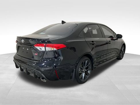 Used 2025 Toyota Corolla SE FWD image 5