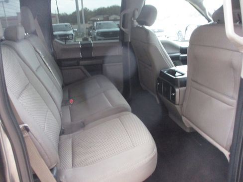 Used 2016 Ford F150 XLT w/ Equipment Group 301A Mid image 12