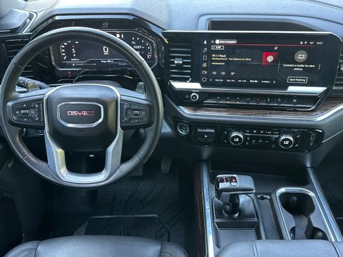 Used 2023 GMC Sierra 1500 Elevation w/ Elevation Premium Package AWD/4WD image 14