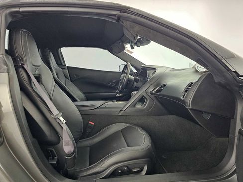 Used 2016 Chevrolet Corvette Z06 w/ 3LZ Preferred Equipment Group image 14