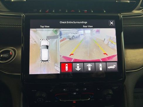 Certified 2024 Jeep Grand Cherokee L Overland w/ Advanced Protech Group III AWD/4WD image 28