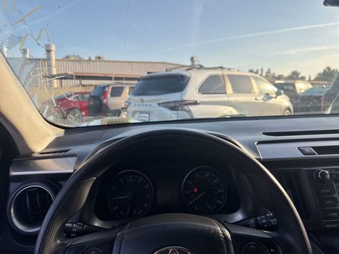 Used 2017 Toyota RAV4 LE image 24