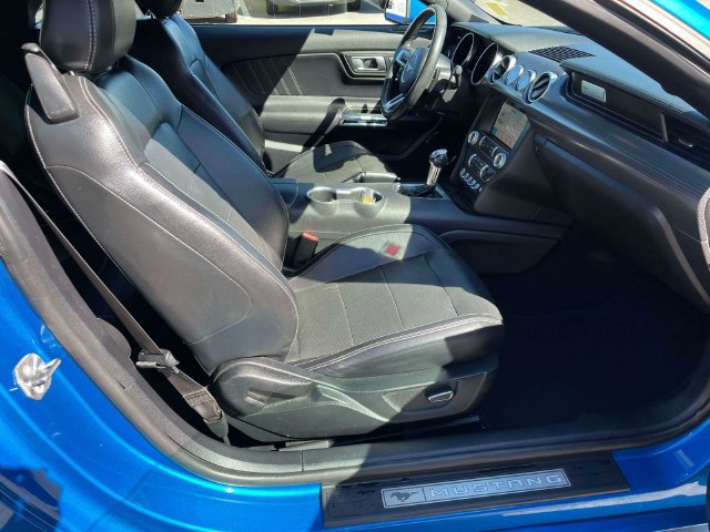 Certified 2019 Ford Mustang GT Premium w/ GT Performance Package RWD image 15