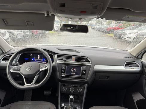 Used 2022 Volkswagen Tiguan S FWD image 19