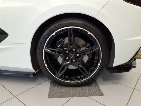 Used 2020 Chevrolet Corvette Stingray Premium Cpe w/ 3LT Preferred Equipment Group image 10