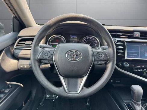 Used 2019 Toyota Camry LE FWD image 44
