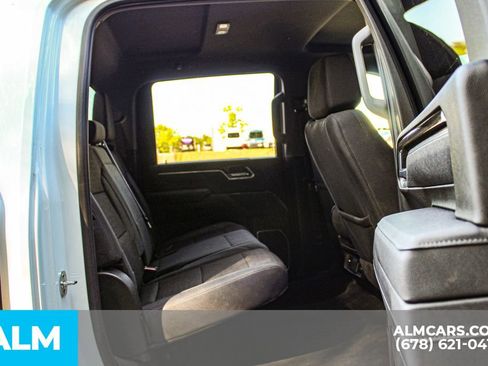 Used 2025 Chevrolet Silverado 2500 LT w/ Convenience Package AWD/4WD image 19