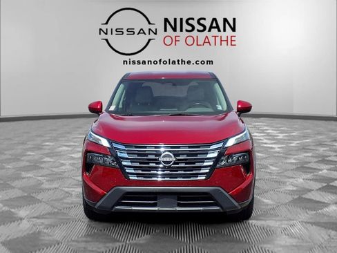 Used 2025 Nissan Rogue SV AWD/4WD image 31