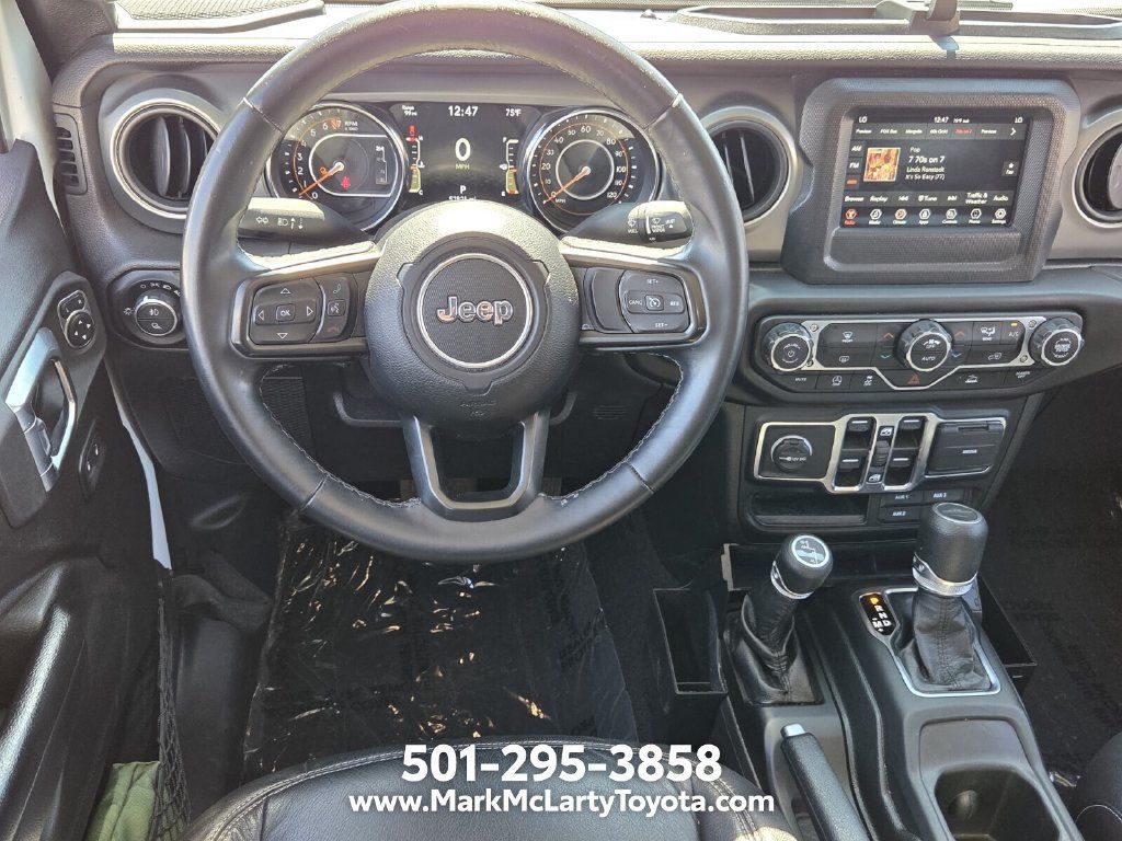 Used 2021 Jeep Gladiator Sport AWD/4WD image 11