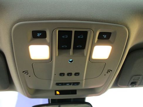 Used 2015 Chevrolet Malibu LT image 19