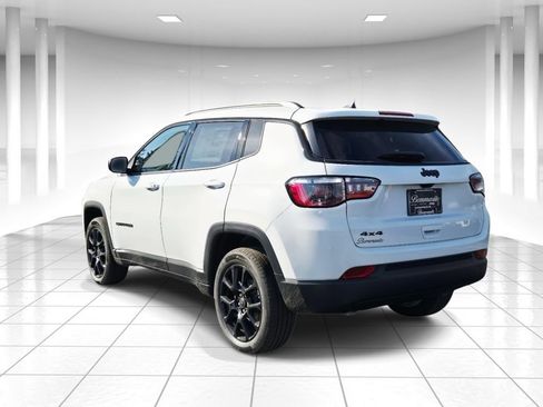 New 2026 Jeep Compass Latitude AWD/4WD image 5