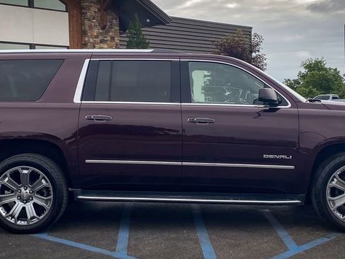 Used 2017 GMC Yukon XL Denali w/ Open Road Package AWD/4WD image 22