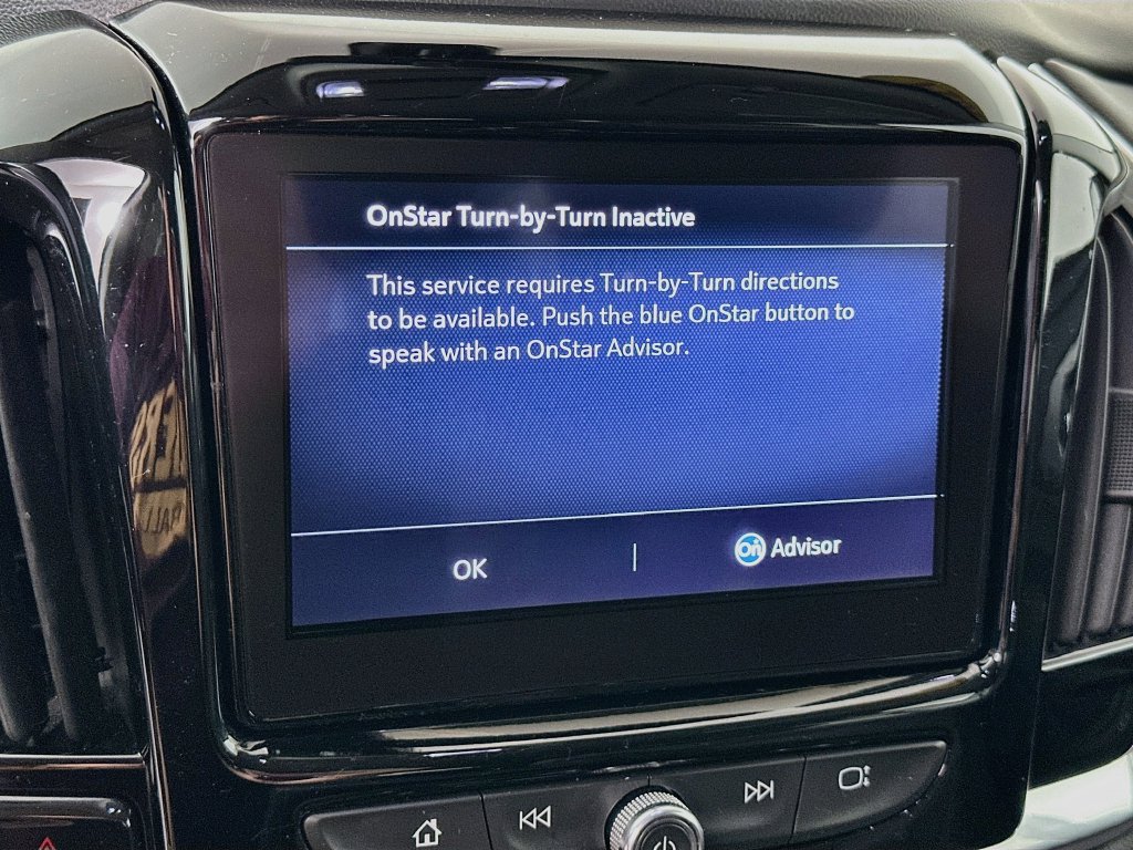 Used 2021 Chevrolet Traverse LT FWD image 18