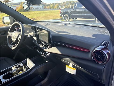 New 2026 Chevrolet Equinox RS w/ LPO, Floor Liner Package image 30