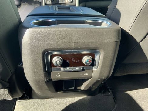 Used 2024 Chevrolet Tahoe LT image 19