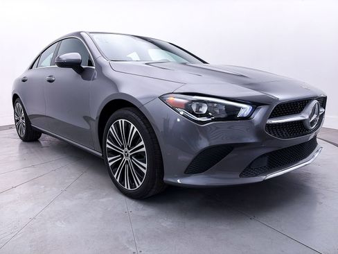 Used 2023 Mercedes-Benz CLA 250 4MATIC w/ Premium Package image 10