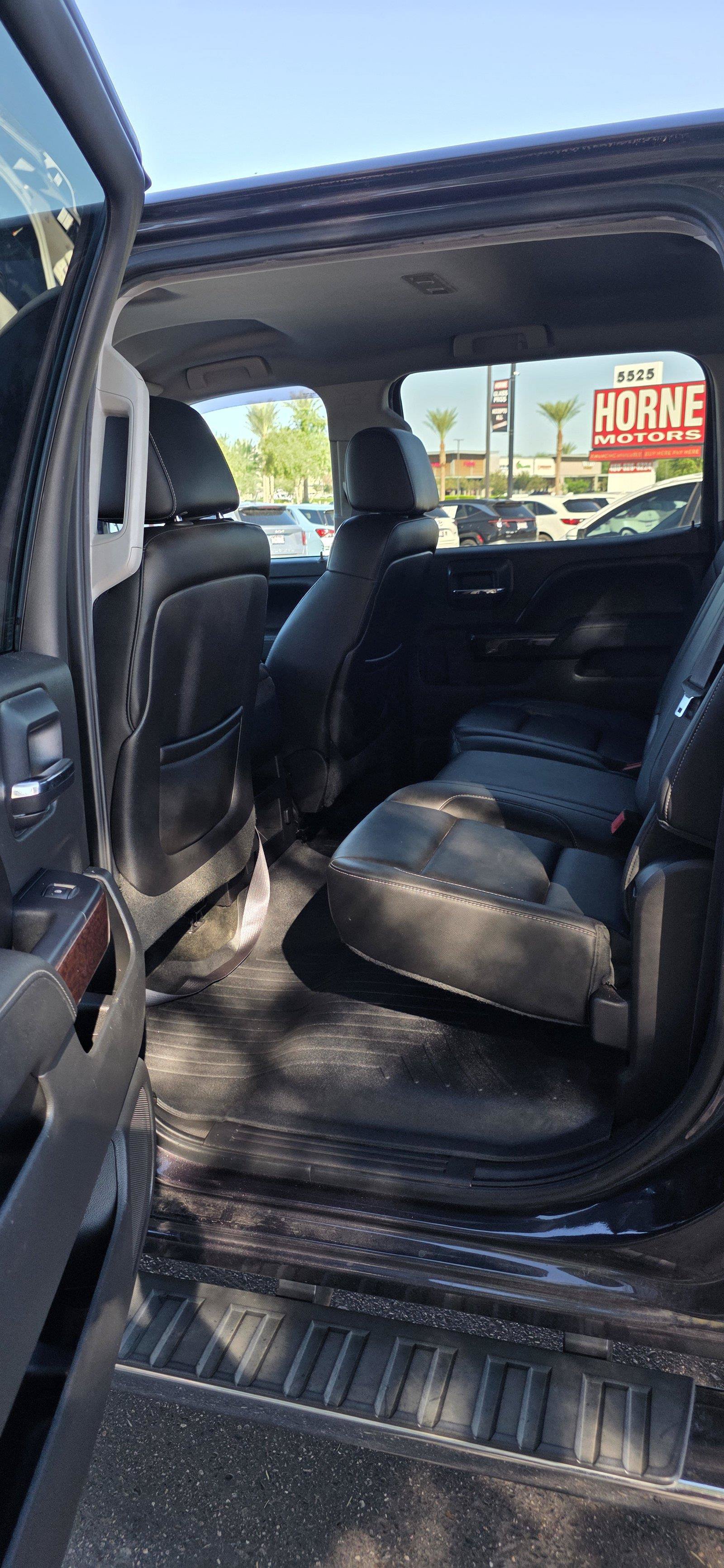 Used 2015 GMC Sierra 1500 SLE w/ SLE Value Package AWD/4WD image 11