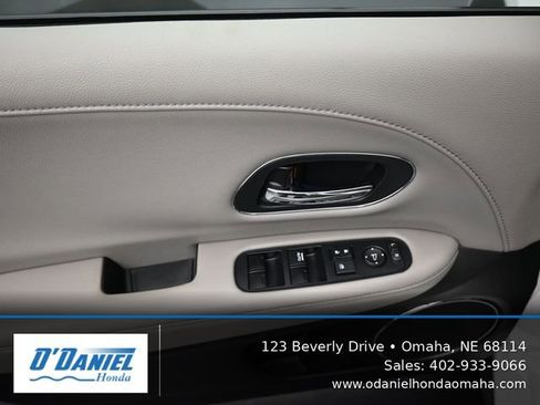 Used 2018 Honda HR-V EX-L image 24