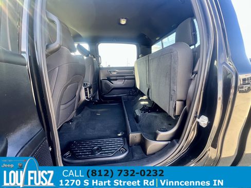 Used 2022 RAM 1500 Big Horn AWD/4WD image 10