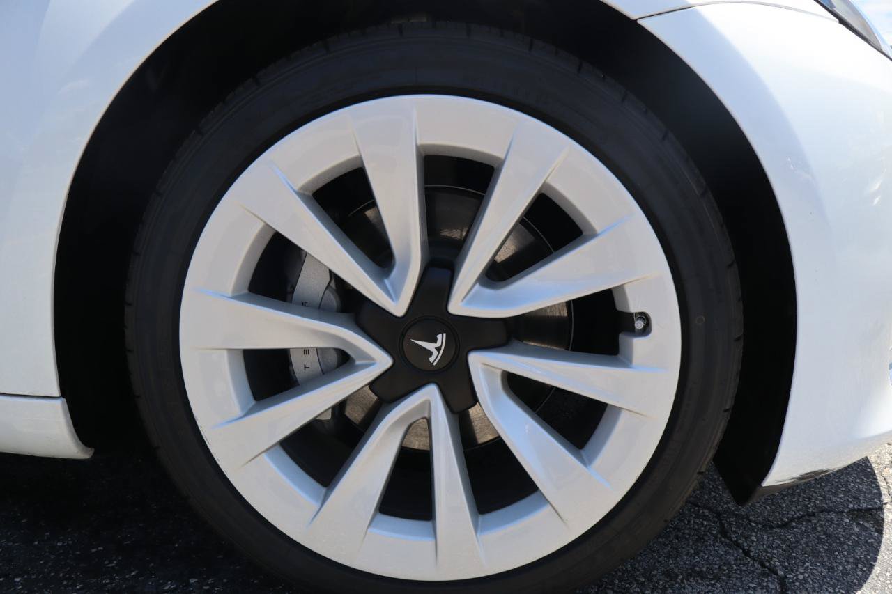 Used 2023 Tesla Model 3 Standard Range RWD image 28
