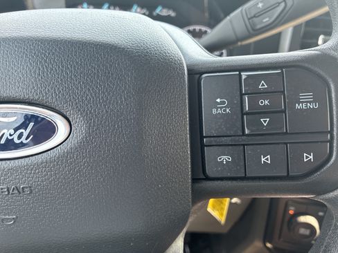 Used 2025 Ford F250 XLT AWD/4WD image 23