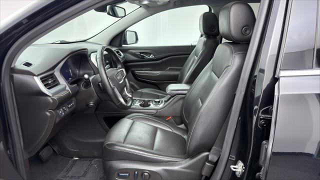 Used 2023 GMC Acadia SLT w/ Technology Package FWD image 14