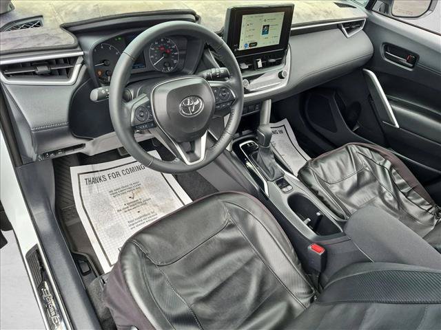 Used 2024 Toyota Corolla Cross LE FWD image 10