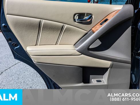 Used 2014 Nissan Murano LE w/ Platinum Edition Package image 42