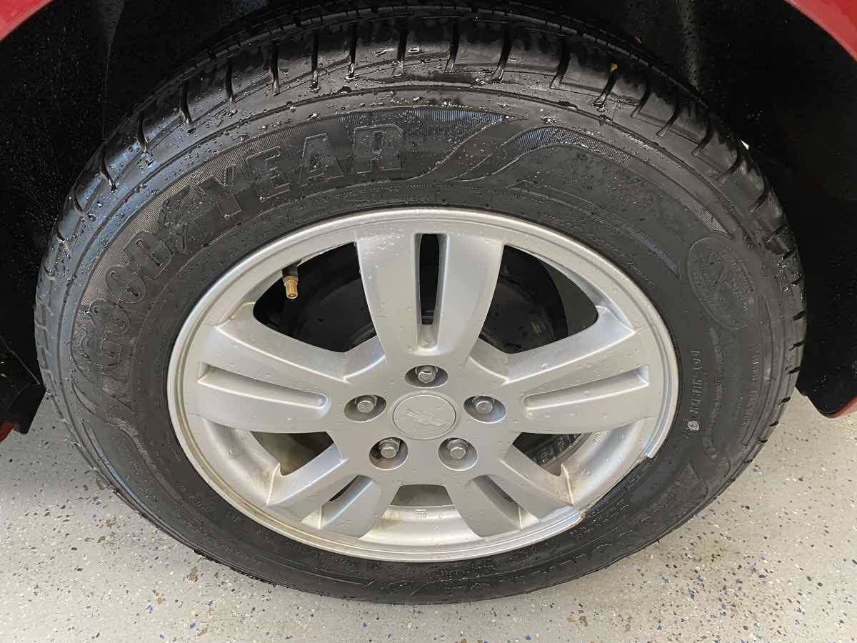 Used 2013 Chevrolet Sonic LT FWD image 24