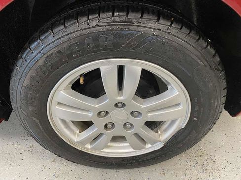 Used 2013 Chevrolet Sonic LT image 24