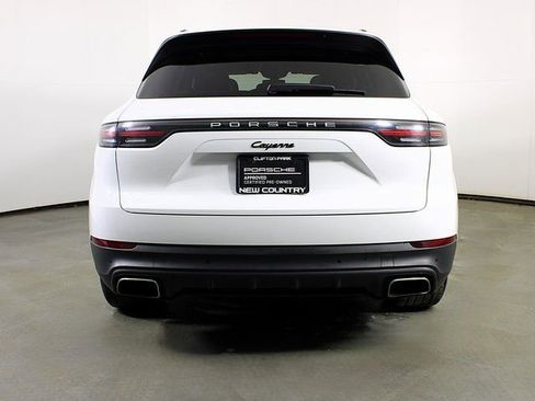 Certified 2023 Porsche Cayenne image 7