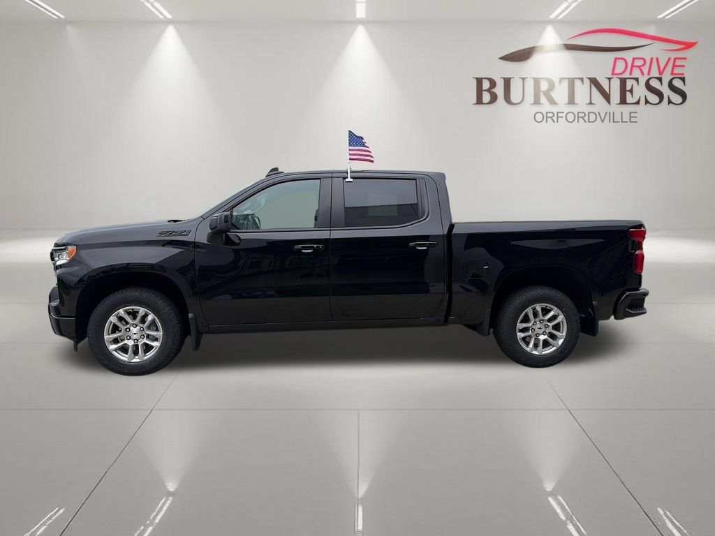Certified 2024 Chevrolet Silverado 1500 RST w/ Z71 Off-Road Package AWD/4WD image 5