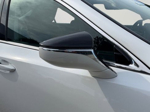 Used 2021 Lexus ES 350 w/ Accessory Package 2 FWD image 26