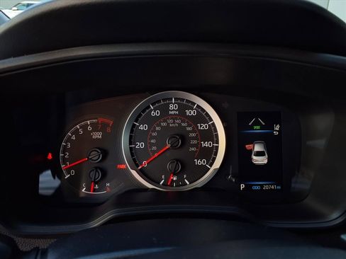Used 2020 Toyota Corolla SE image 12