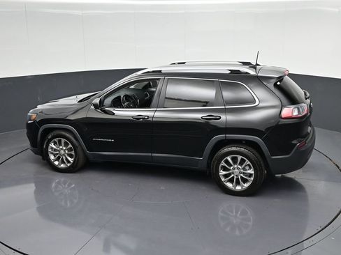 Used 2019 Jeep Cherokee Latitude Plus FWD image 28