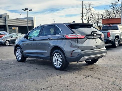 Certified 2024 Ford Edge SEL w/ Convenience Package image 4