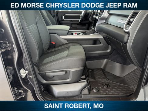 New 2026 RAM 3500 Big Horn AWD/4WD image 34